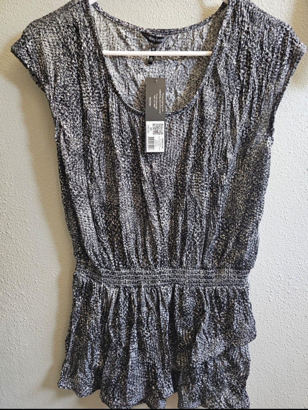 Daisy Fuentes Blouse Crinkle Top